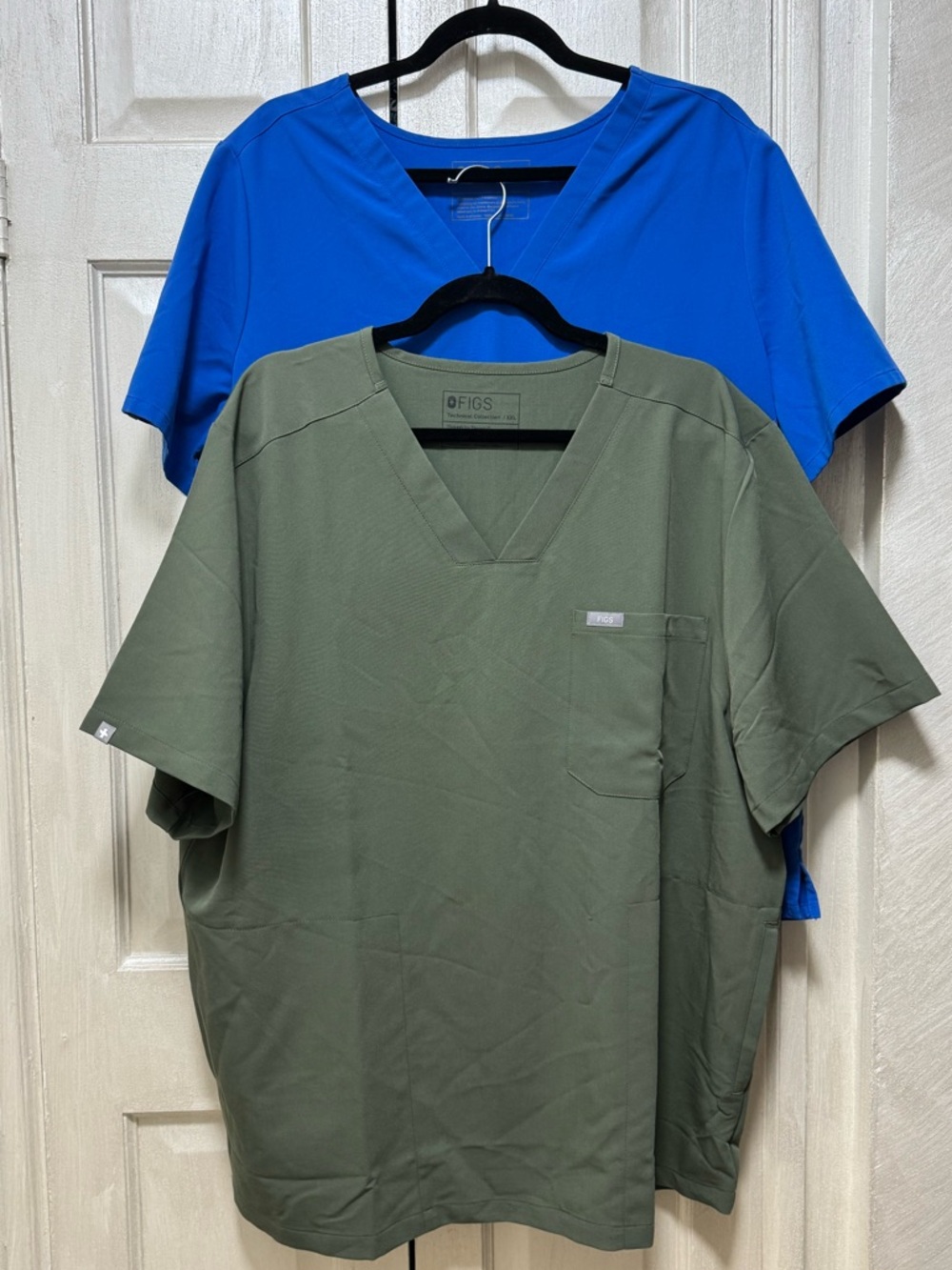 Figs Lot Of Two Women 2XL Short Sleeve Scrubs